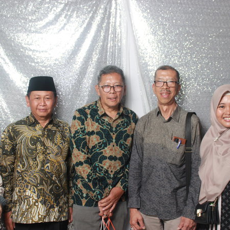 Dokumentasi Photo Booth Harmoni Purnabakti POLBAN 2026 - 105