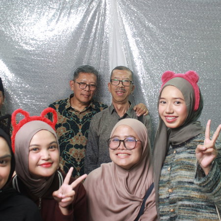 Dokumentasi Photo Booth Harmoni Purnabakti POLBAN 2026 - 100