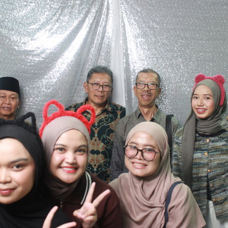 Dokumentasi Photo Booth Harmoni Purnabakti POLBAN 2026 - 99
