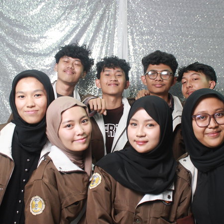 Dokumentasi Photo Booth Harmoni Purnabakti POLBAN 2026 - 57