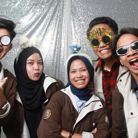 Dokumentasi Photo Booth Harmoni Purnabakti POLBAN 2026 - 52
