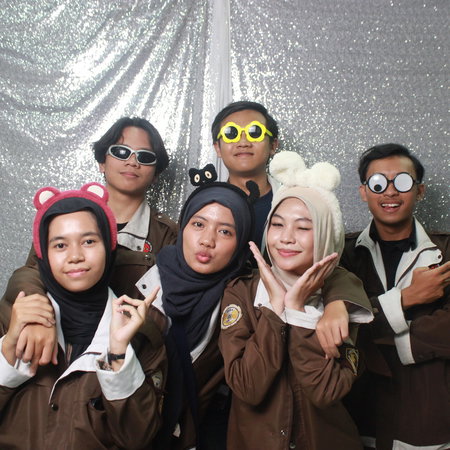 Dokumentasi Photo Booth Harmoni Purnabakti POLBAN 2026 - 48