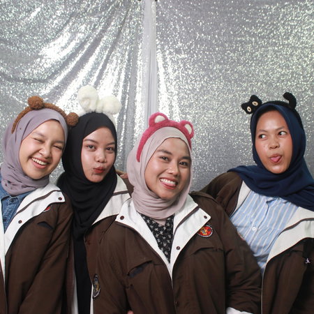 Dokumentasi Photo Booth Harmoni Purnabakti POLBAN 2026 - 38