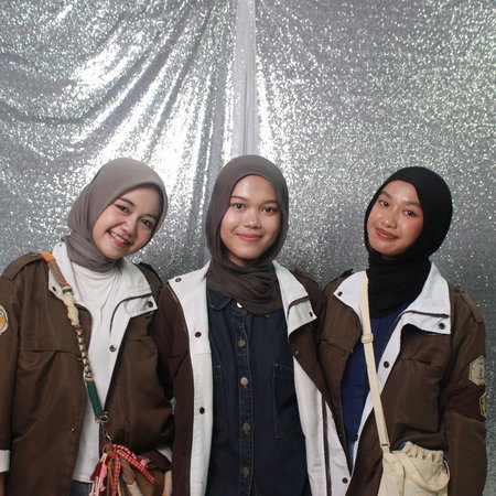 Dokumentasi Photo Booth Harmoni Purnabakti POLBAN 2026 - 30