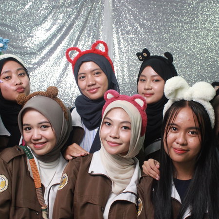 Dokumentasi Photo Booth Harmoni Purnabakti POLBAN 2026 - 12