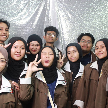 Dokumentasi Photo Booth Harmoni Purnabakti POLBAN 2026 - 10