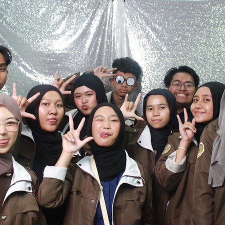 Dokumentasi Photo Booth Harmoni Purnabakti POLBAN 2026 - 9